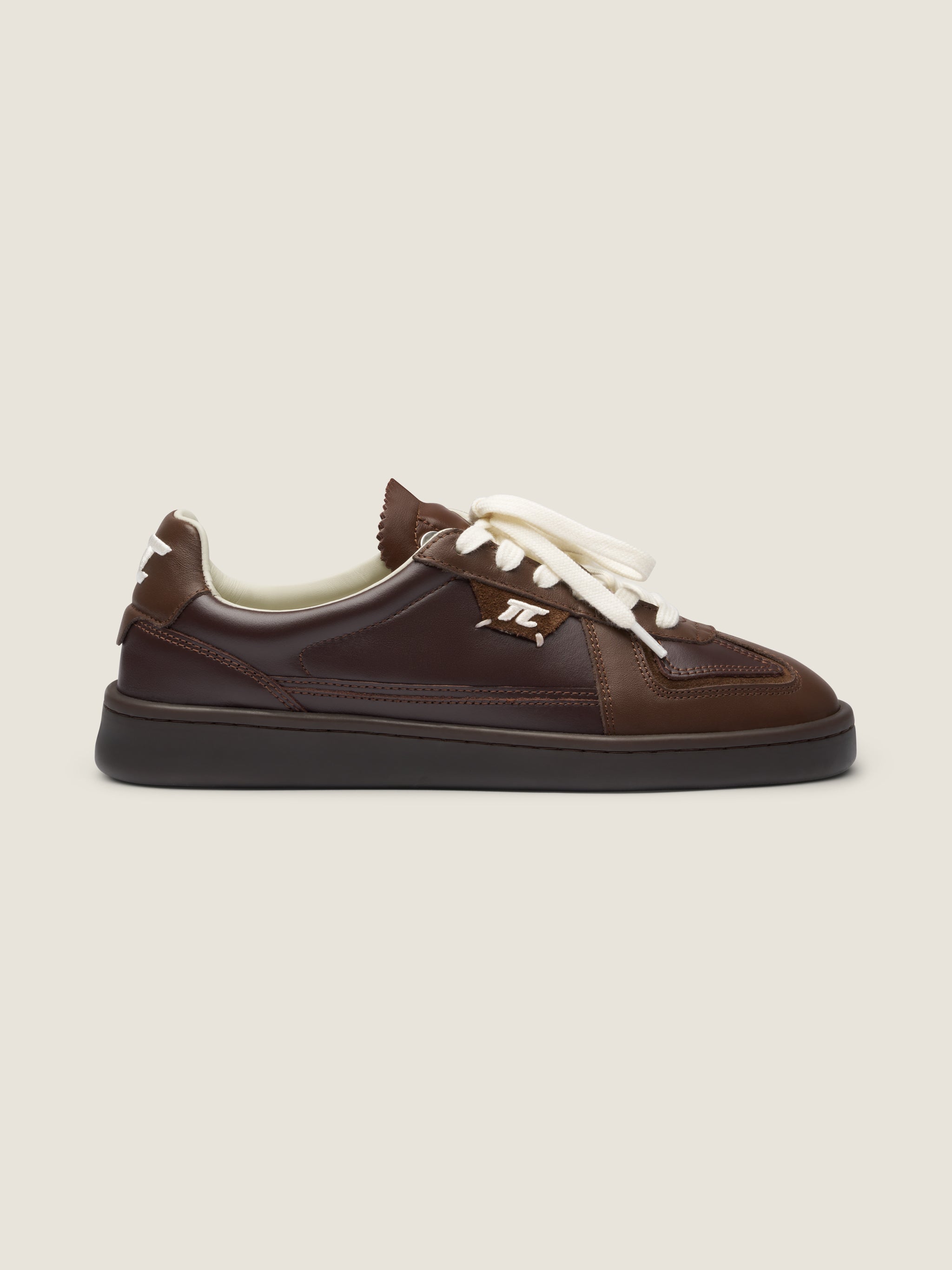 BIG BANG brown