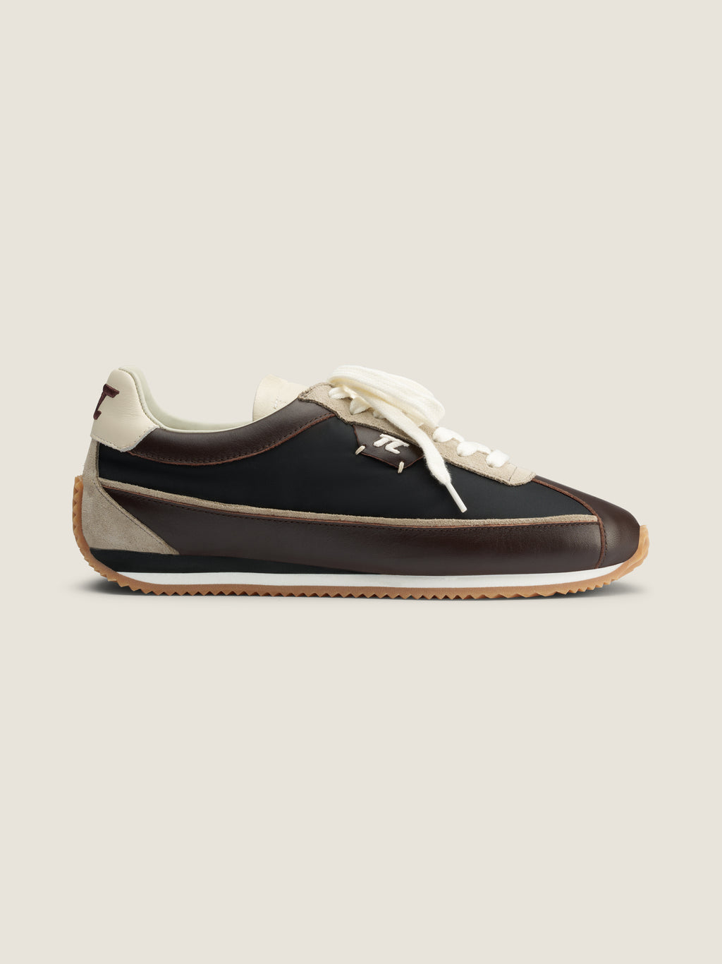 SCHUMY earth Sneaker – Seitenansicht